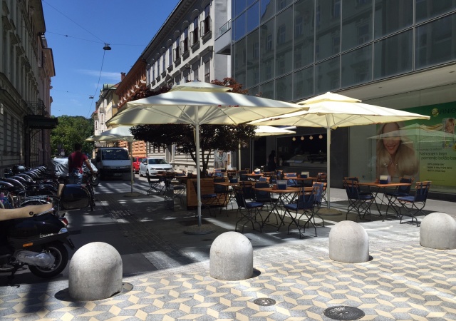 Vrtne ugostiteljske stolice LON - Ljubljana